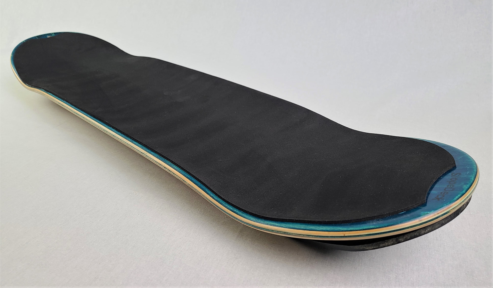 Standard SlopeDeck shown in three-quarter view